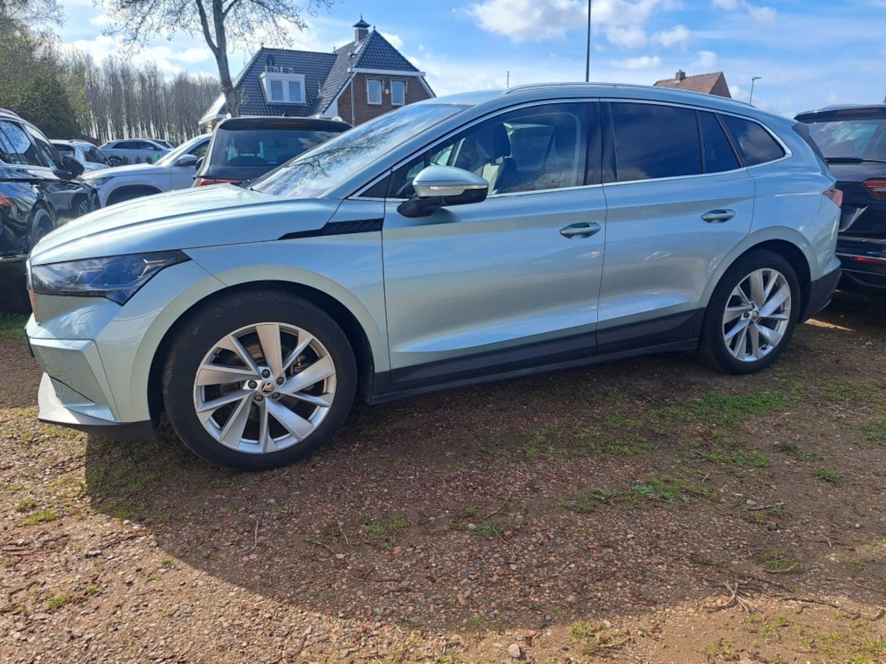 Skoda Enyaq - iV 60 180 Pk First Edtion Warmtepomp, Memory stoel - AutoWereld.nl