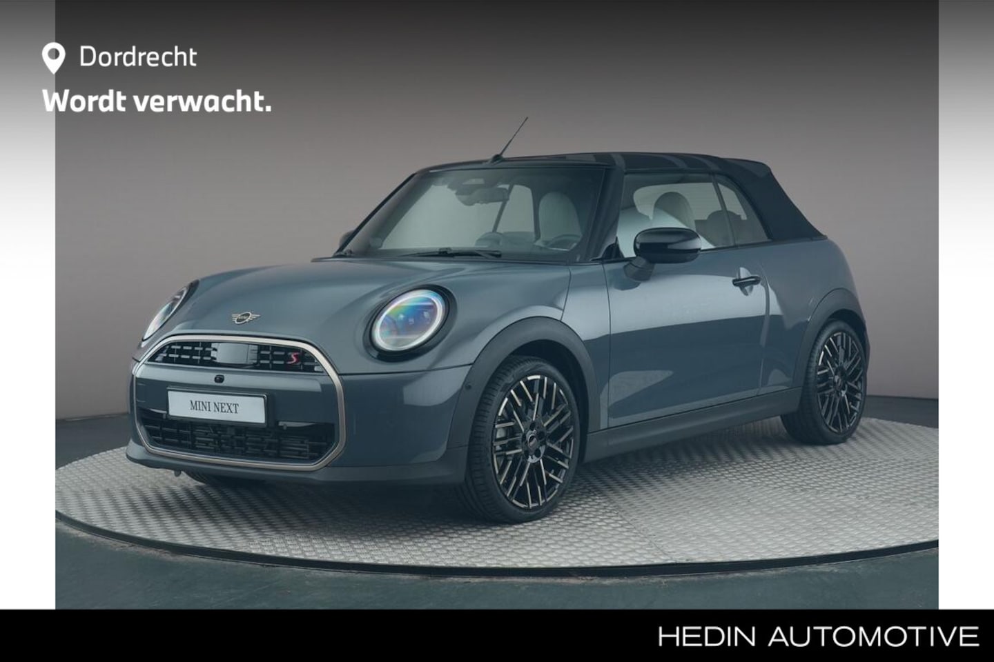 MINI Cabrio - 2.0 Cooper S Favoured XL SEAF Comfort Acces | 360 graden camera | Harman Kardon - AutoWereld.nl