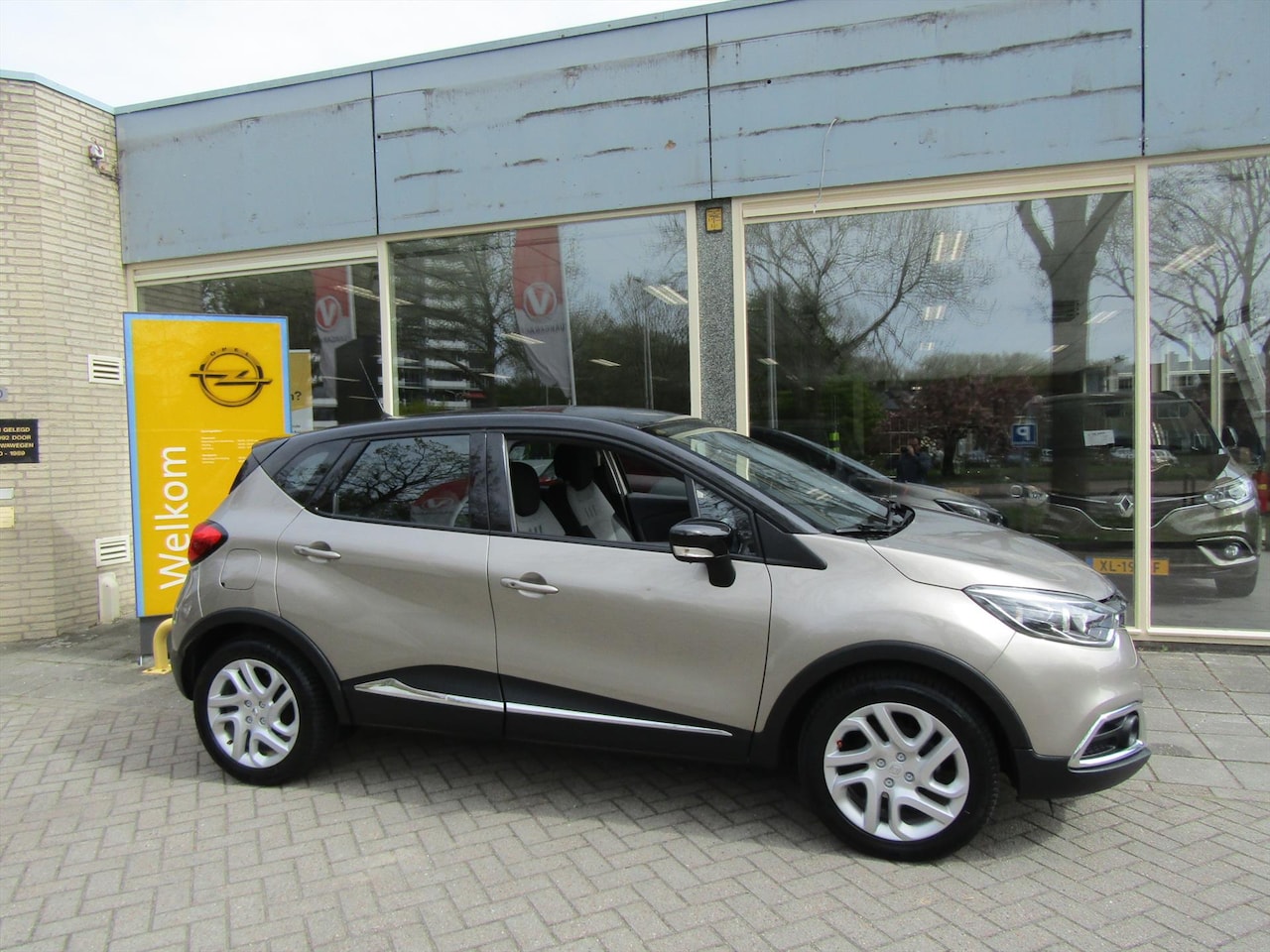 Renault Captur - Energy TCe 90PK Expression - AutoWereld.nl
