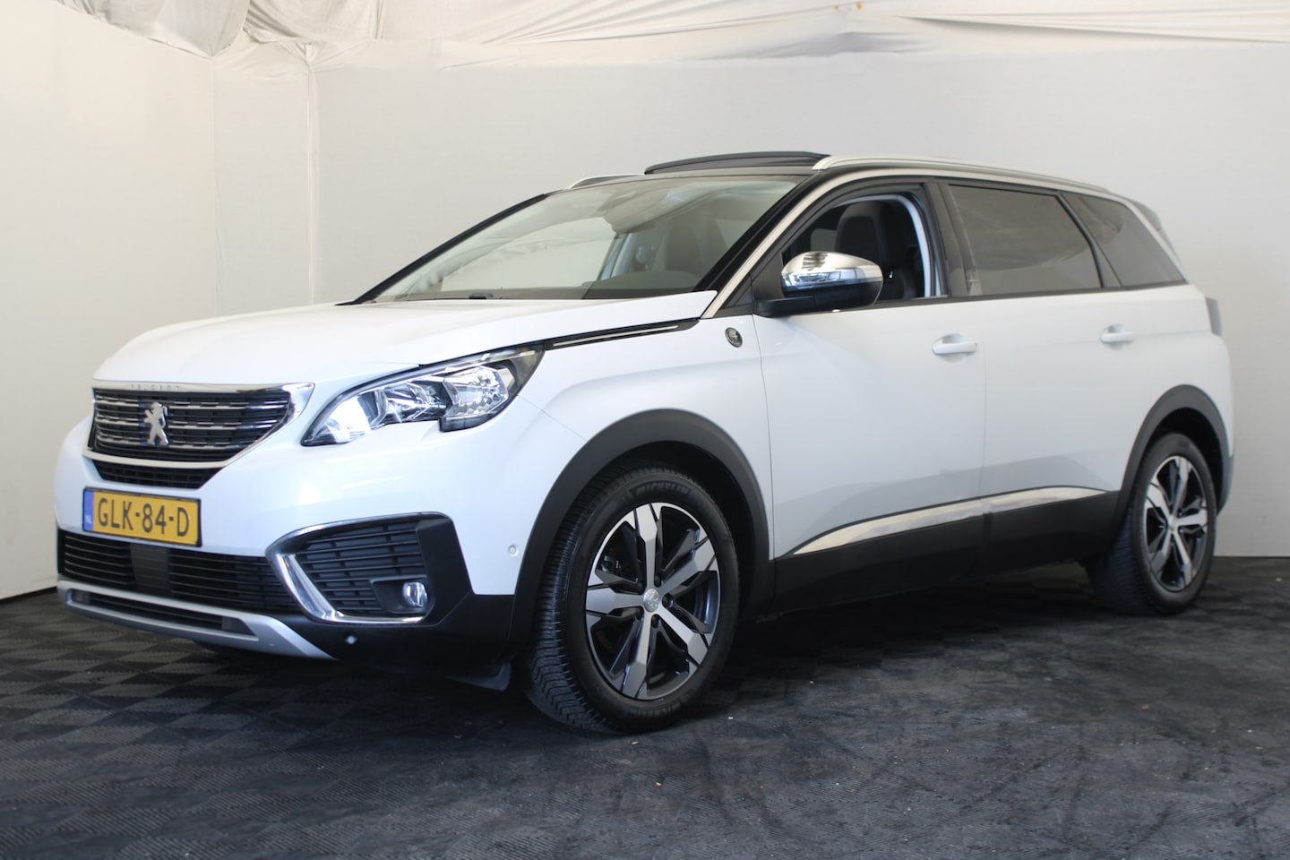 Peugeot 5008 - 1.2 PureTech Crossway |Pano| - AutoWereld.nl