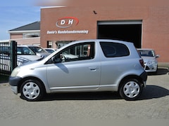 Toyota Yaris - 1.0-16V VVT-i Terra apk 17-03-2027 inruil mogelijk