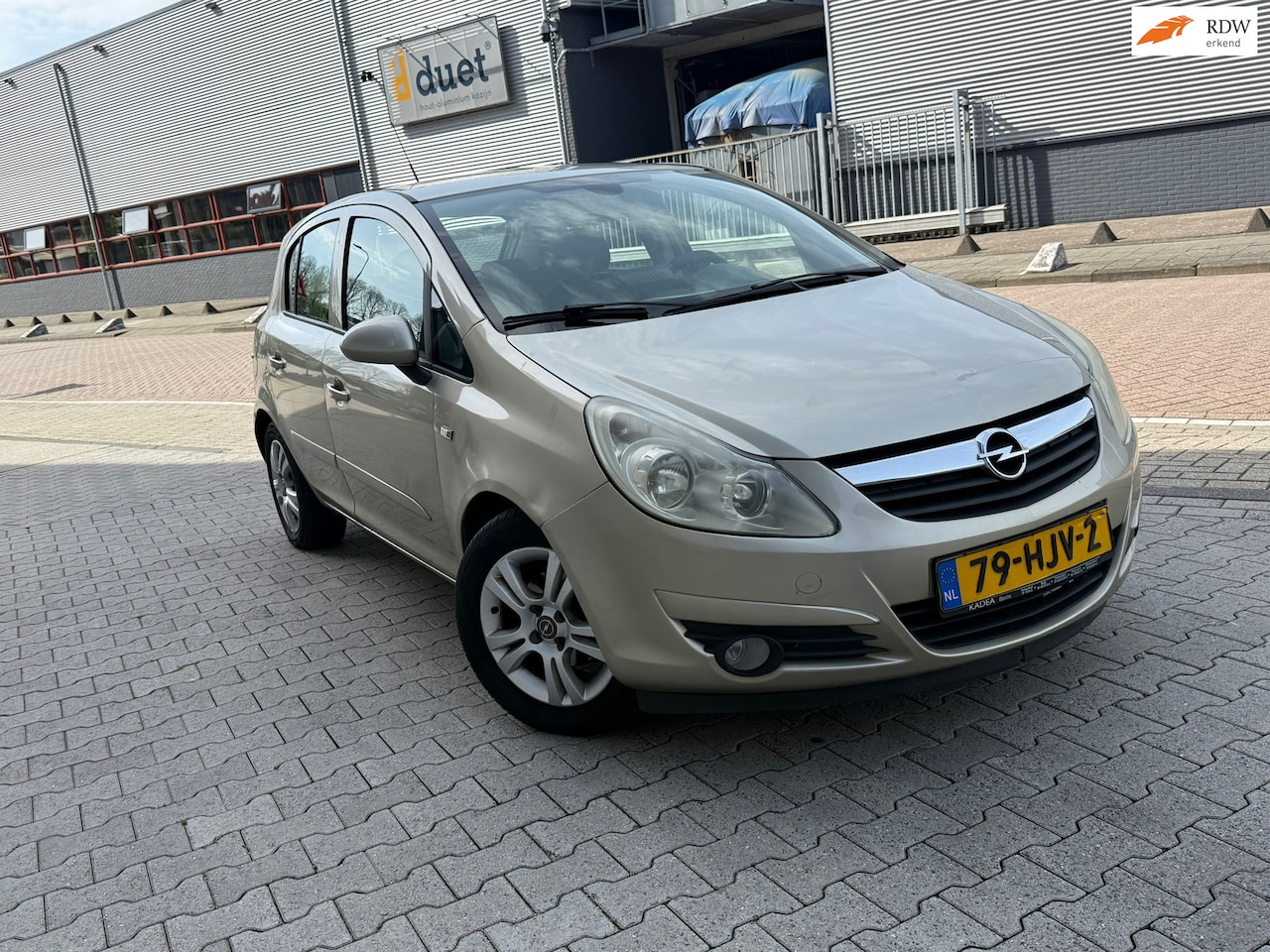 Opel Corsa - 1.2-16V Essentia AUTOMAAT APK AIRCO - AutoWereld.nl