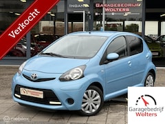 Toyota Aygo - 1.0 VVT-i Dynamic UNIEKE KLEUR Bluetooth NW APK