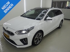 Kia Cee'd Sportswagon - CEED 1.6 GDI PHEV EXECUTIVELINE I AUTOMAAT I P-CAMERA I SCHUIF/KANTELDAK I APPLE CARPLAY
