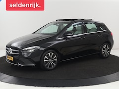 Mercedes-Benz B-klasse - 250e Advantage | SOH 99% | Panoramadak | Half leder | Widescreen | Camera | Park Assist |