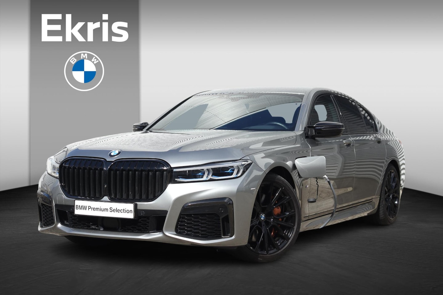 BMW 7-serie - Sedan 745e | High Executive | M Sportpakket | Driving Assistant Professional | Parking Ass - AutoWereld.nl