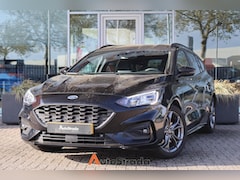 Ford Focus Wagon - 1.0 ST-Line 125pk | Camera | Cruise | Trekhaak | Climate | Navigatie | Parkeersensoren | L