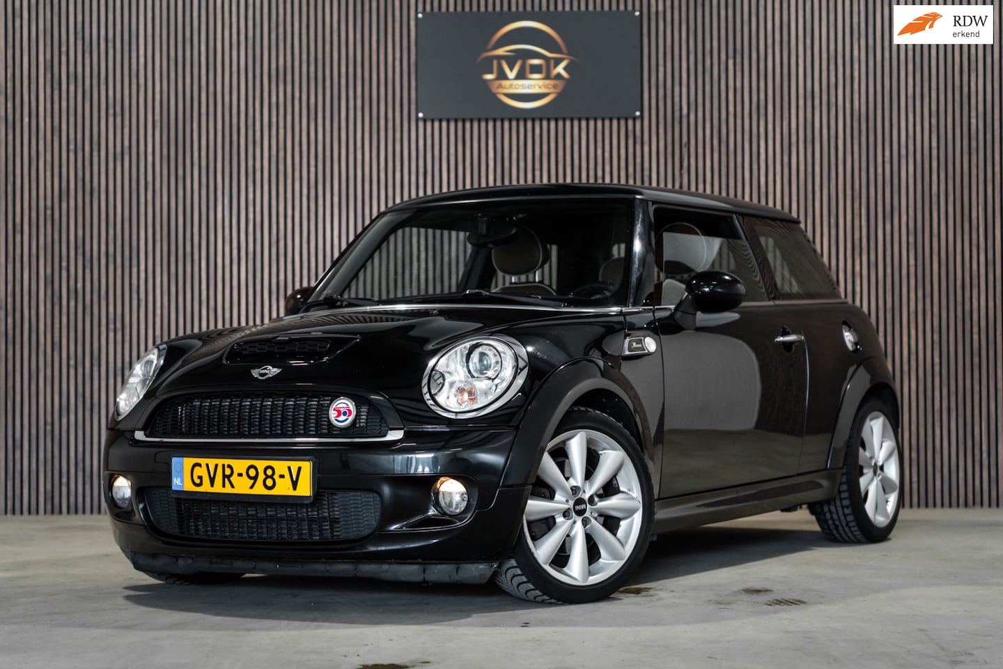 MINI Cooper S - 1.6 Sportief & Luxe Cruise Leder Stoelverwarming - AutoWereld.nl