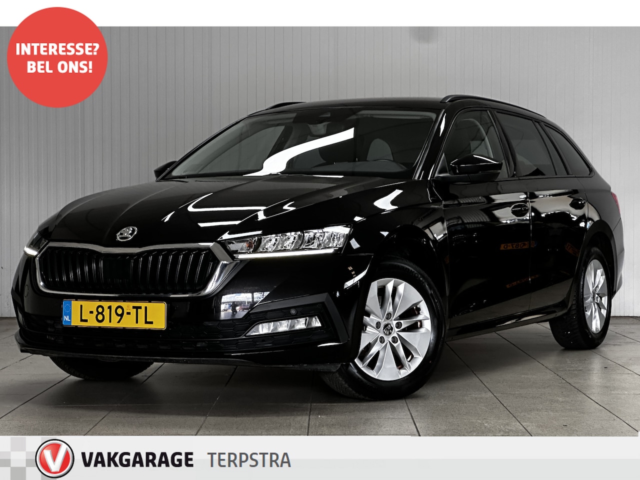 Skoda Octavia Combi - 1.0 TSI Business Edition /LED Koplampen /Apple + Android /DAB+! /Lane Assist /Navi /Climat - AutoWereld.nl