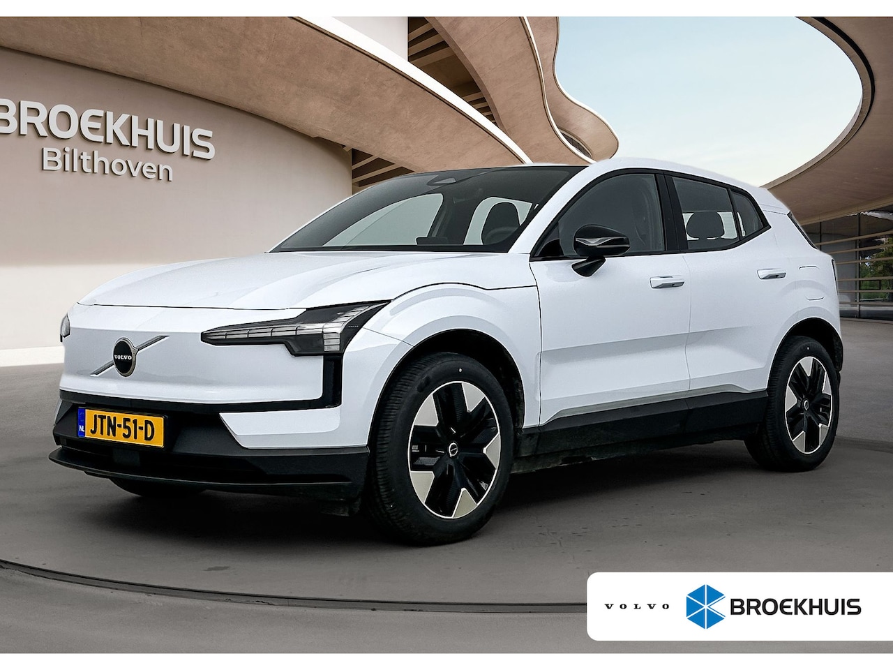 Volvo EX30 - Single Motor Plus Europa 51 kWh | Stoel + Stuurverwarming | 18 inch LM Velgen | PDC + came - AutoWereld.nl