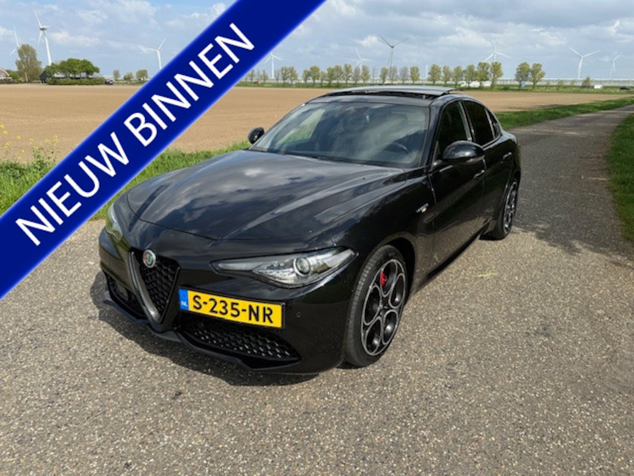 Alfa Romeo Giulia - 2.0 T Veloce AWD 280 PK Panoramadak Full Options - AutoWereld.nl