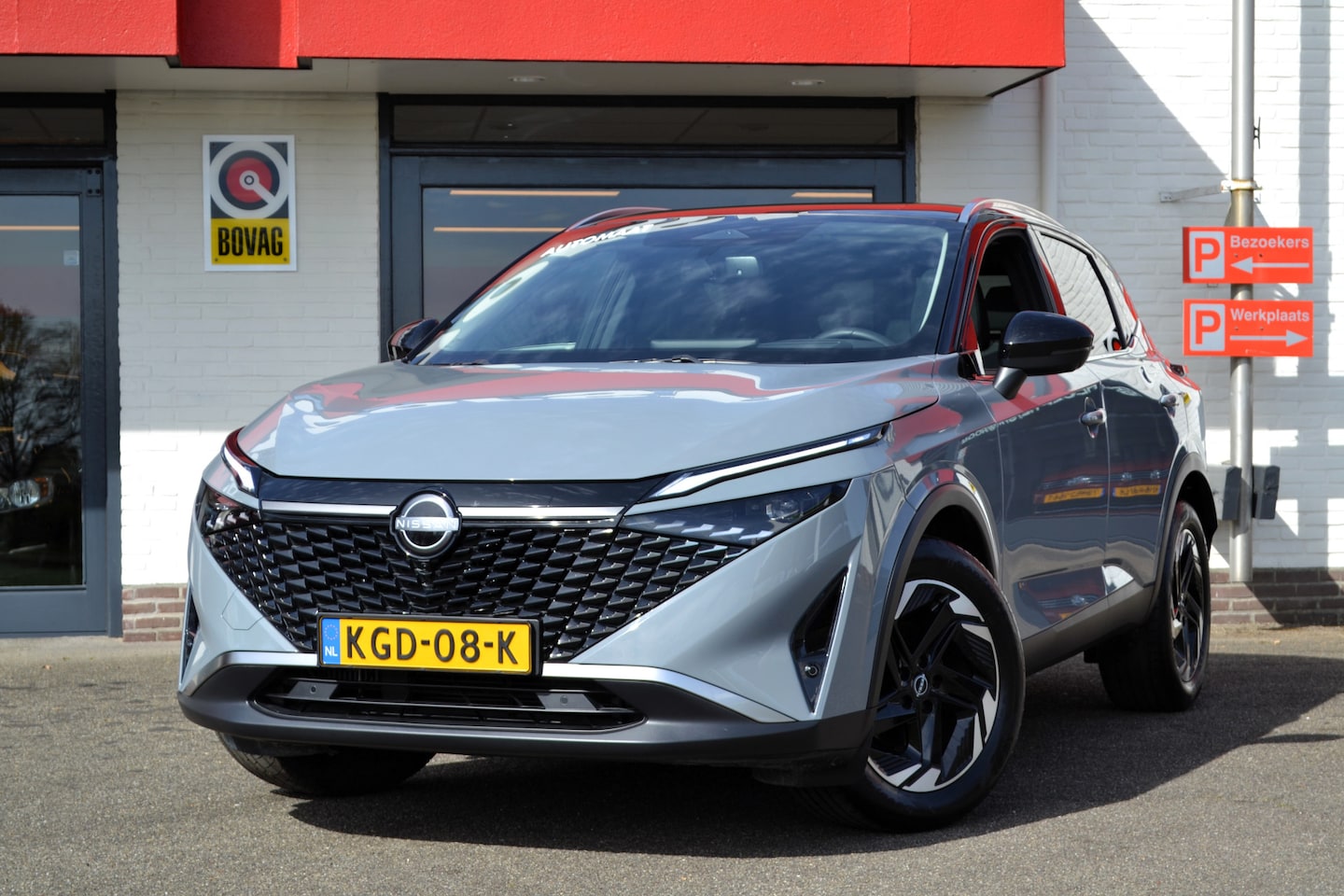 Nissan Qashqai - 1.3 MHEV Automaat, Panodak, Elect. a-klep, Clima, Two Tone, Navi, HUD display, 11.000 km ! - AutoWereld.nl