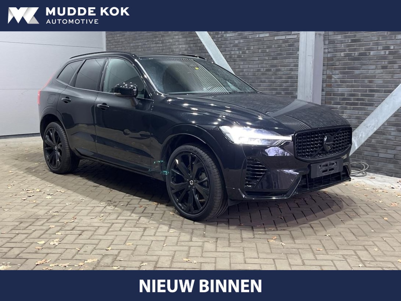Volvo XC60 - T6 Plug-in hybrid Ultra Black Edition | Luchtvering | Bowers&Wilkins | Massage | Head-Up | - AutoWereld.nl