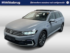 Volkswagen Passat Variant - 1.4 TSI PHEV GTE / AUTOMAAT/ PANO/ TREKHAAK/ ACC/ ERGO COMFORT/ PARK.SENSOR.V+A/ CAMERA/ A