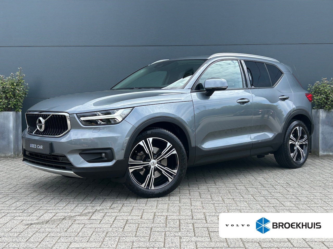 Volvo XC40 - 2.0 T5 AWD Intro Edition | Pilot Assist | Trekhaak | Leder | 360 Camera | - AutoWereld.nl