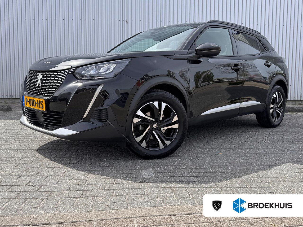 Peugeot 2008 - 1.2 130PK Allure Automaat | Navigatie | Apple Carplay / Android Auto | Cruise Control | 17 - AutoWereld.nl
