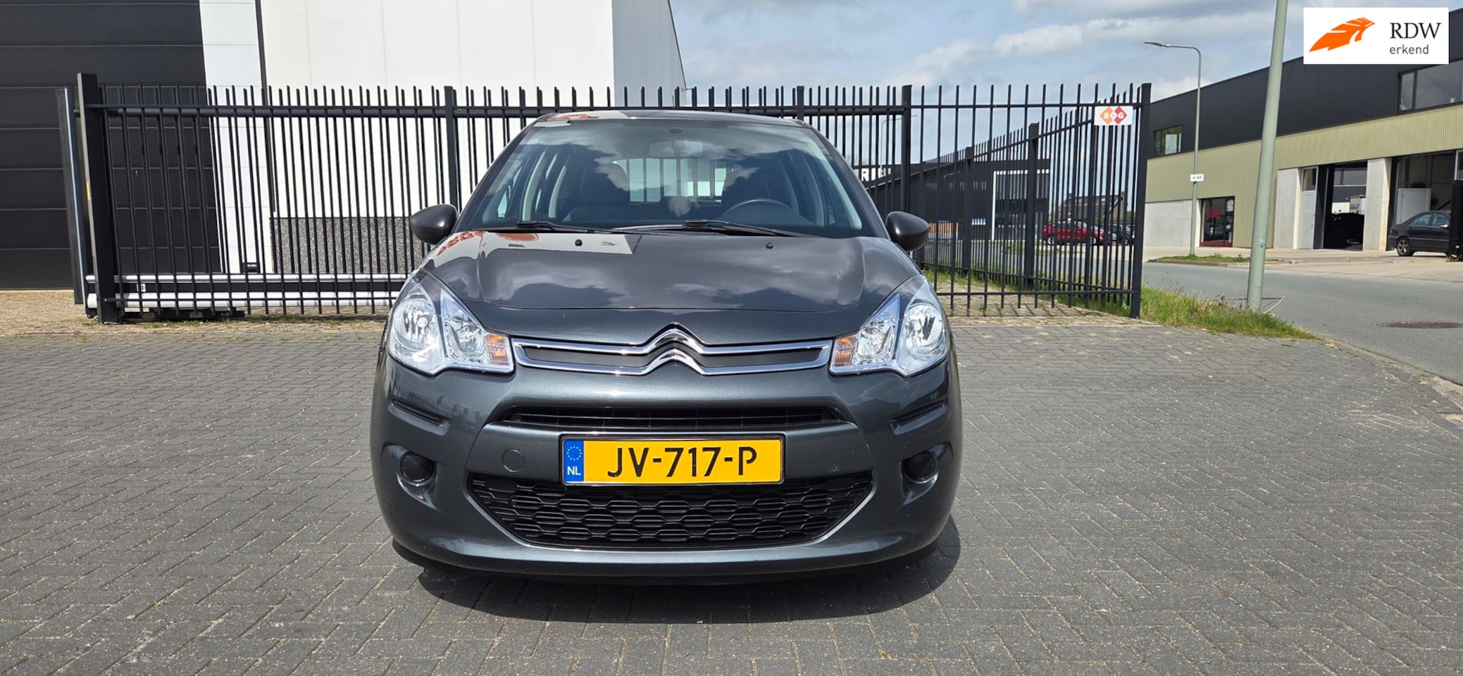 Citroën C3 - 1.0 PureTech Attraction 1.0 PureTech Attraction - AutoWereld.nl