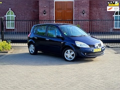 Renault Scénic - 2.0-16V Business Line / Airco / Nap / Nieuwe Apk / Trekhaak / Cruise control