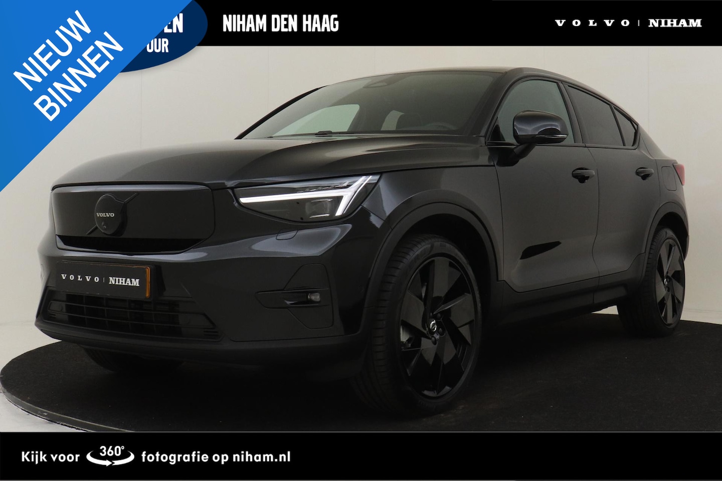 Volvo EC40 - TWIN MOTOR PERFORMANCE ULTRA BLACK EDITION 82 kWh *FULL OPTIONS!* -PANO.DAK|HARMAN/KARDON| - AutoWereld.nl