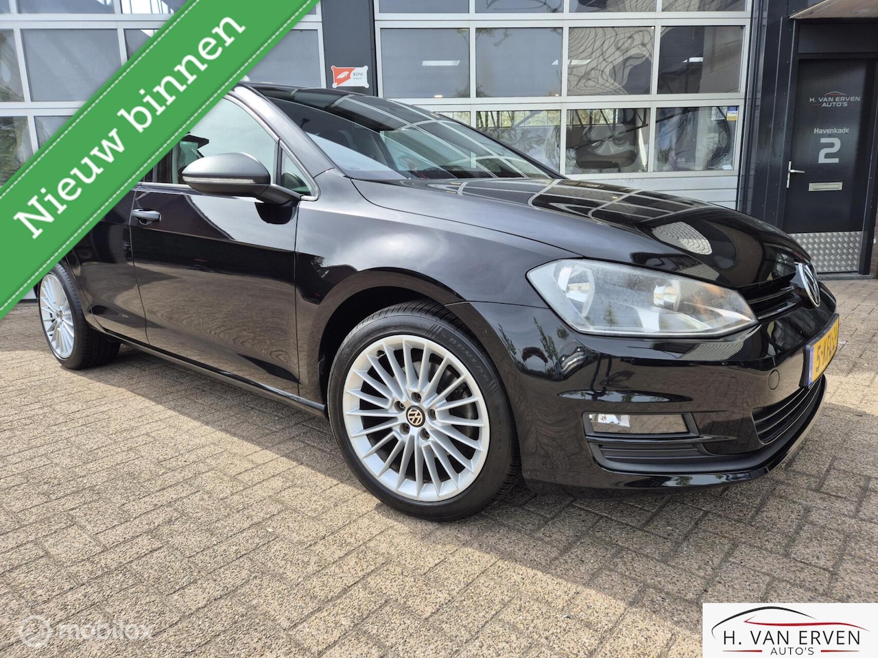 Volkswagen Golf - 1.2 17" 104000KM NAP CLIMA CRUISE - AutoWereld.nl