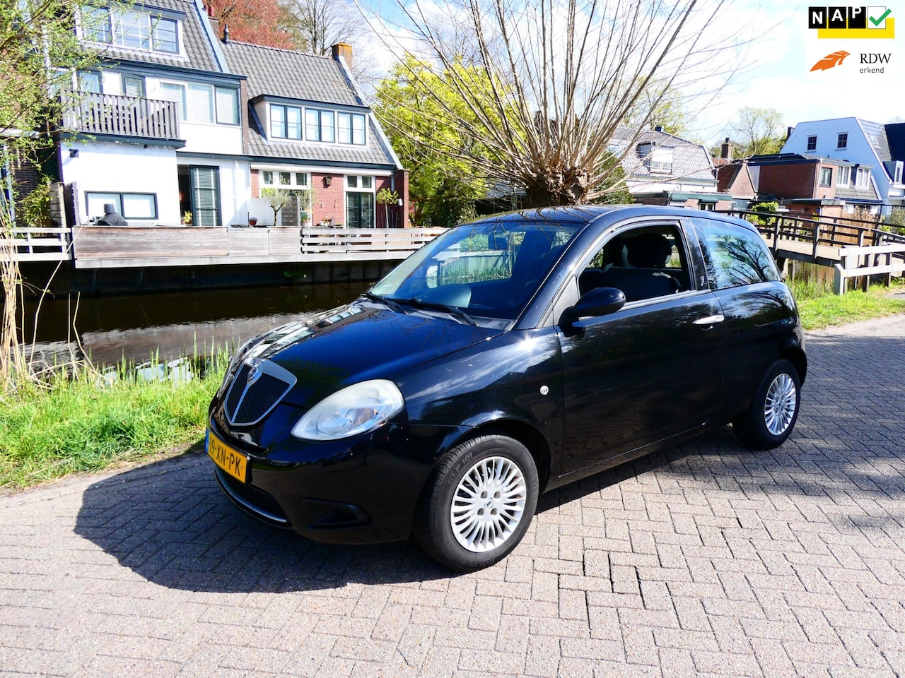 Lancia Y(psilon) - Ypsilon 1.2 Argento Airco INRUILKOOPJE ZO MEENEMEN - AutoWereld.nl