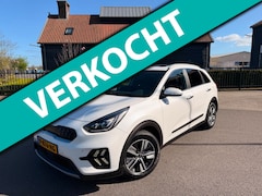 Kia Niro - 1.6 GDi Hybrid ExecutiveLine Pano-Schuifdak Leer Navi Camera Led-Xenon
