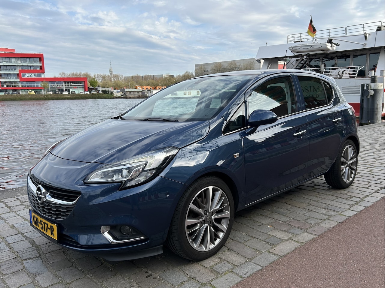 Opel Corsa - 1.0 Turbo Cosmo + Pano Leder Camera DAB+ - AutoWereld.nl