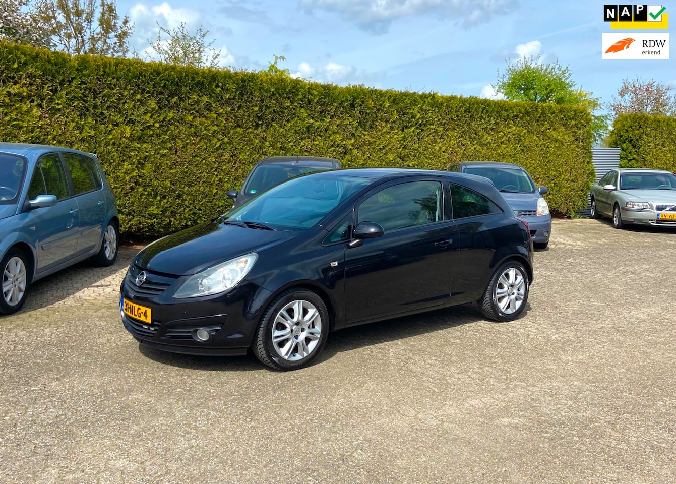 Opel Corsa - AIRCO MOOIE GOED RIJDENDE AUTO COLOR EDITION 1.4-16V - AutoWereld.nl