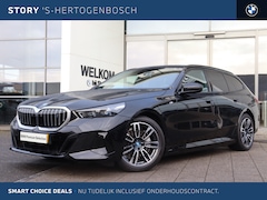 BMW i5 Touring - eDrive40 M Sport / Adaptieve LED / Parking Assistant / M Sportonderstel / Stoelverwarming