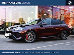 BMW 1-serie - 120 M Sport Automaat / Panoramadak / Sportstoelen / M Adaptief onderstel / Achteruitrijcam