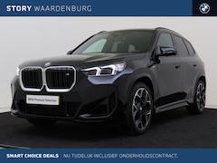 BMW X1 - M35i High Executive Automaat / Panoramadak / M Sportstoelen / M adaptief onderstel / Stuur