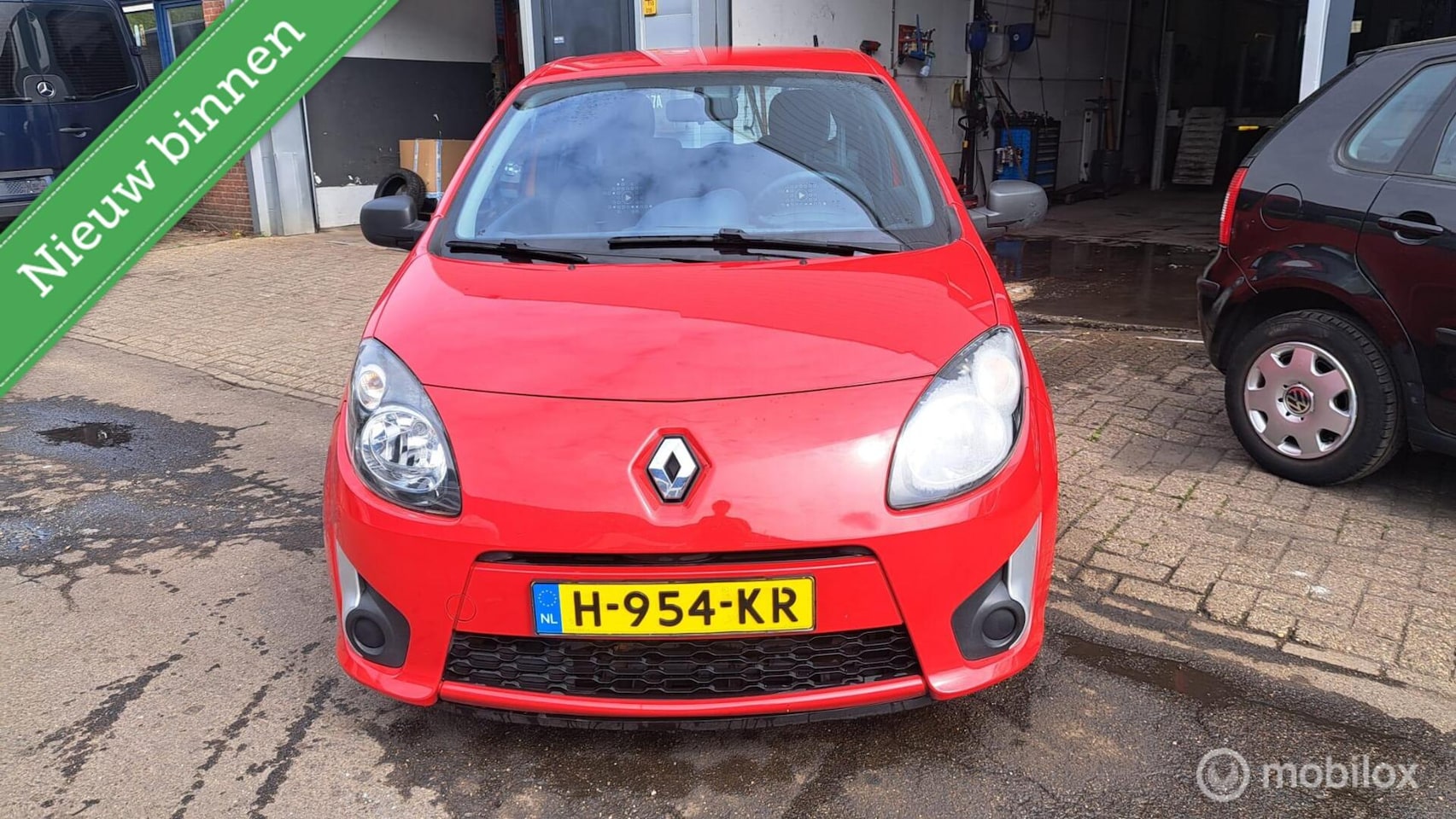 RENAULT TWINGO