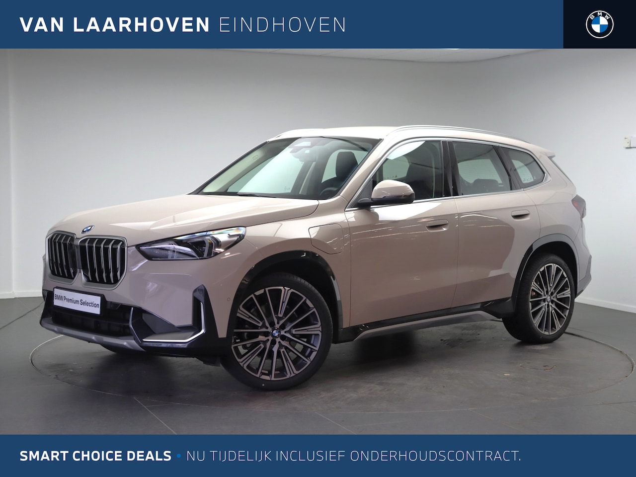 BMW X1 - xDrive25e xLine Automaat / Trekhaak / Sportstoelen / Achteruitrijcamera / Comfort Access / - AutoWereld.nl