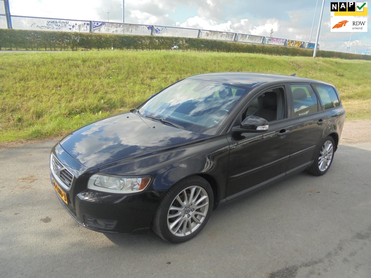 Volvo V50 - Volvo V50 1.6 diesel airco lmv EXPORT PRIJS - AutoWereld.nl
