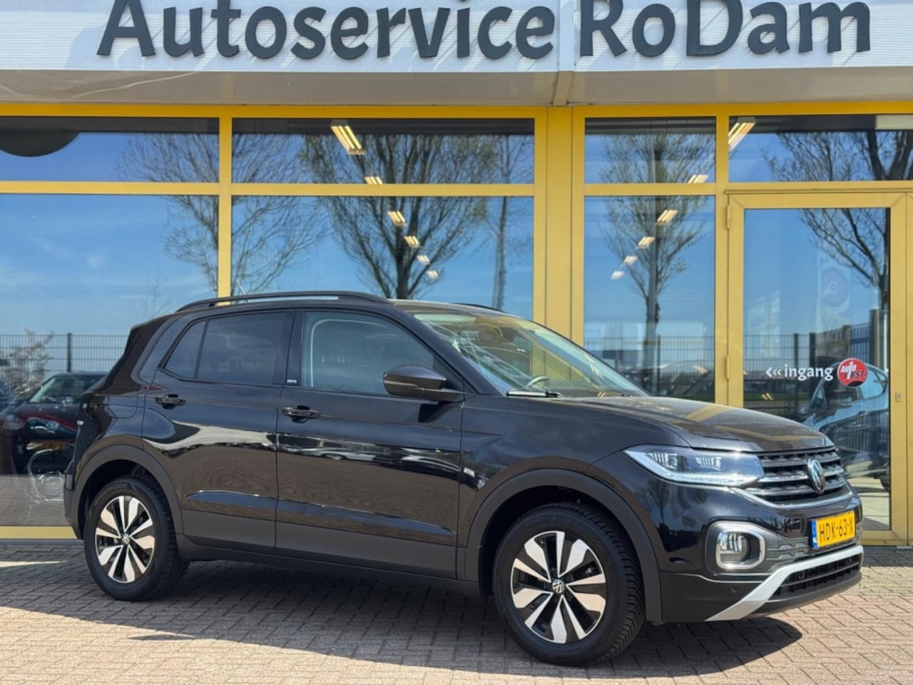 Volkswagen T-Cross - 1.0 TSI Move | AUTOMAAT - AutoWereld.nl
