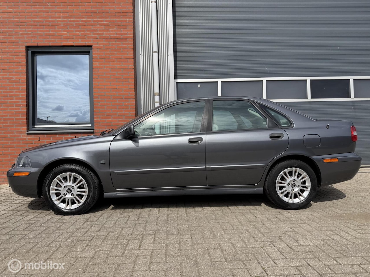 Volvo S40 - 1.8 Europa Nordic - nieuwe distributieriem - AutoWereld.nl