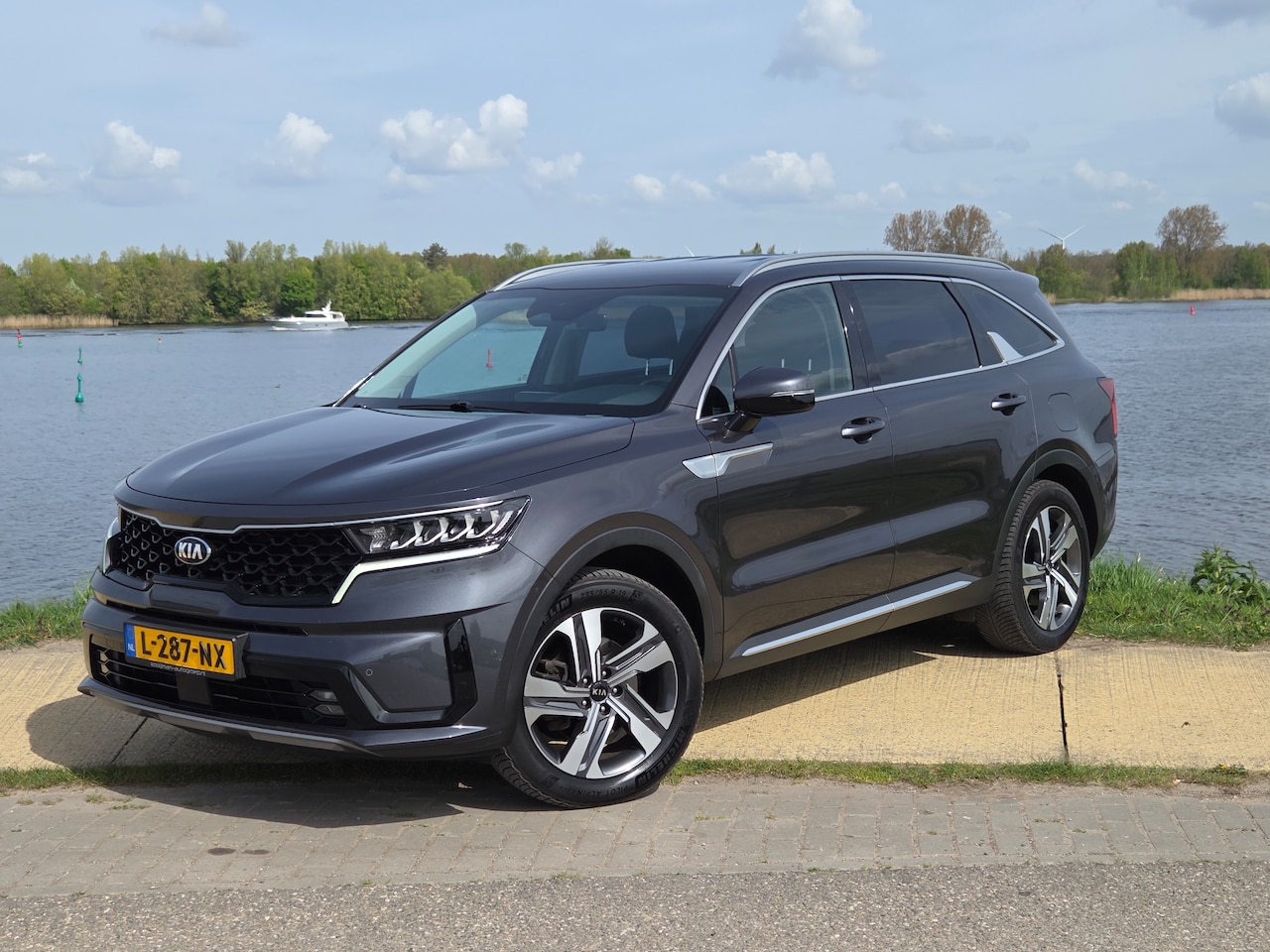 Kia Sorento - 1.6 T-GDI Plug-in Hybrid 4WD ComfortLine PHEV Trekhaak/Leer/BTW - AutoWereld.nl