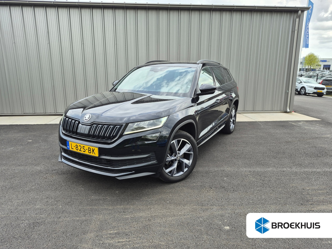 Skoda Kodiaq - 1.5 TSI Sportline Business 150Pk DSG/AUTO | Trekhaak | Glazen panorama-dak | Achteruitrijc - AutoWereld.nl