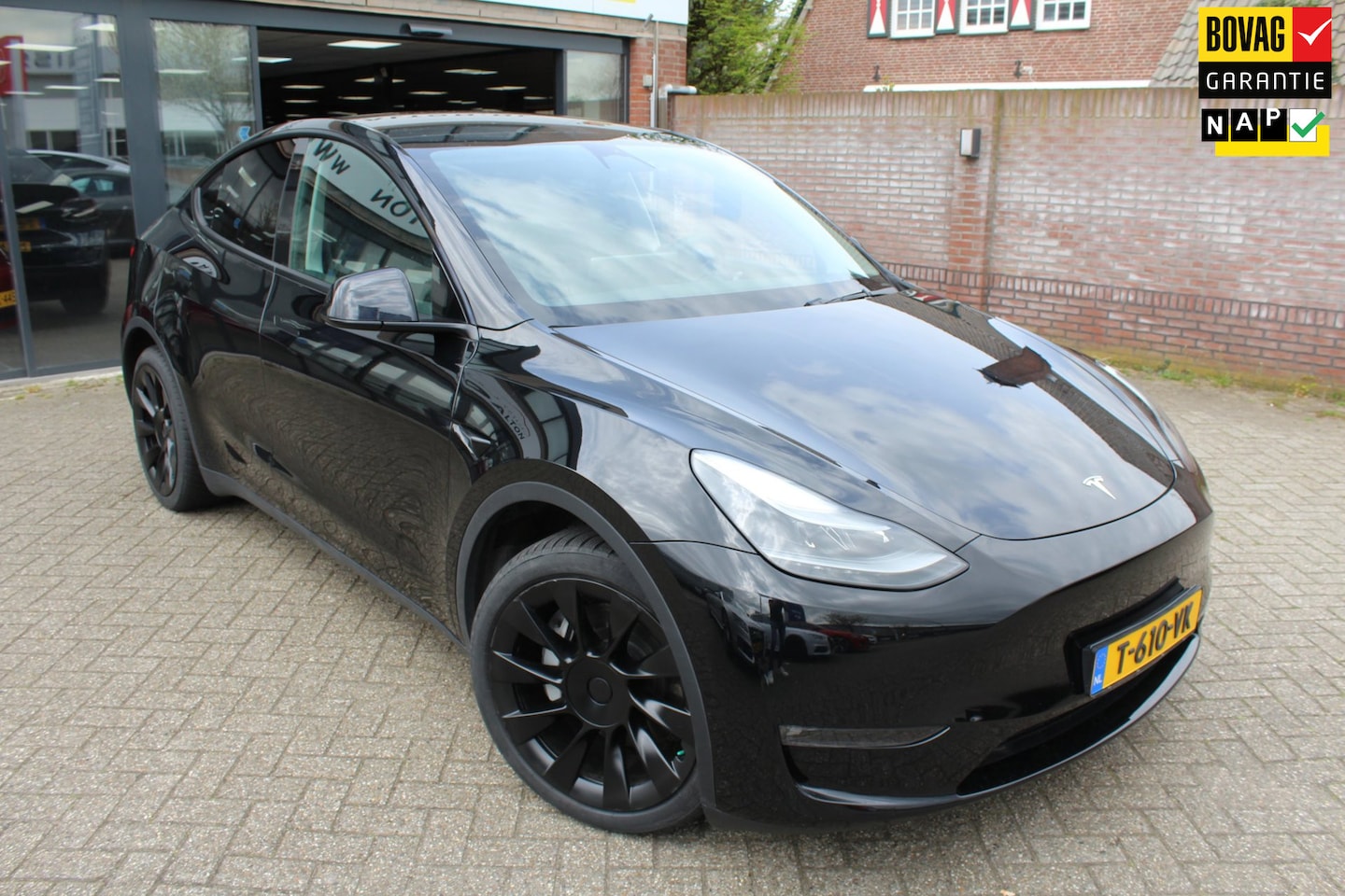 Tesla Model Y - Long Range AWD 75 kWh Long Range AWD 75 kWh - AutoWereld.nl