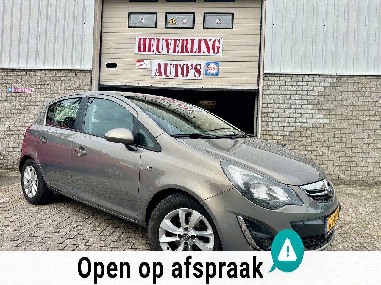 Opel Corsa - 1.2-16V Berlin | Cruise | Airco | LMV | APK - AutoWereld.nl