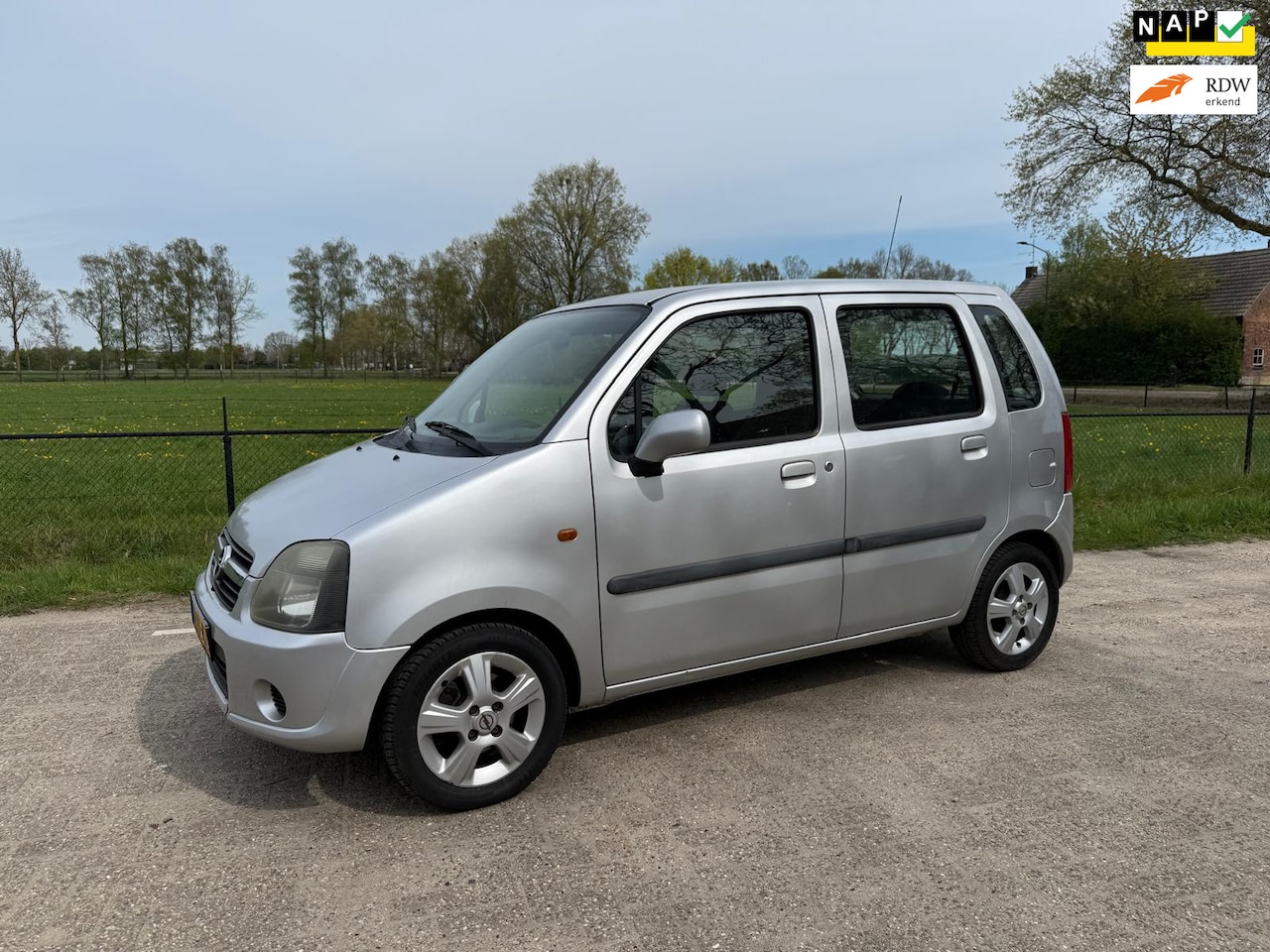 Opel Agila - 1.2-16V Maxx 1.2-16V Maxx, Hoge instap, Airco, nwe APK, NAP - AutoWereld.nl