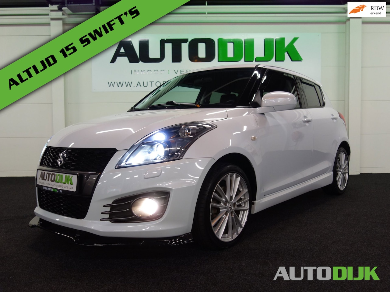 Suzuki Swift - 1.6 Sport Xenon |*Carplay |6 STUKS |Nieuwstaat - AutoWereld.nl