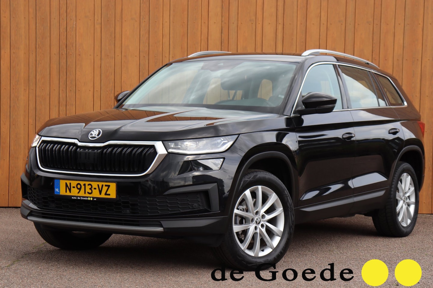 Skoda Kodiaq - 1.5 TSI Business Ed. 7persoons org.NL el.trekhaak camera - AutoWereld.nl