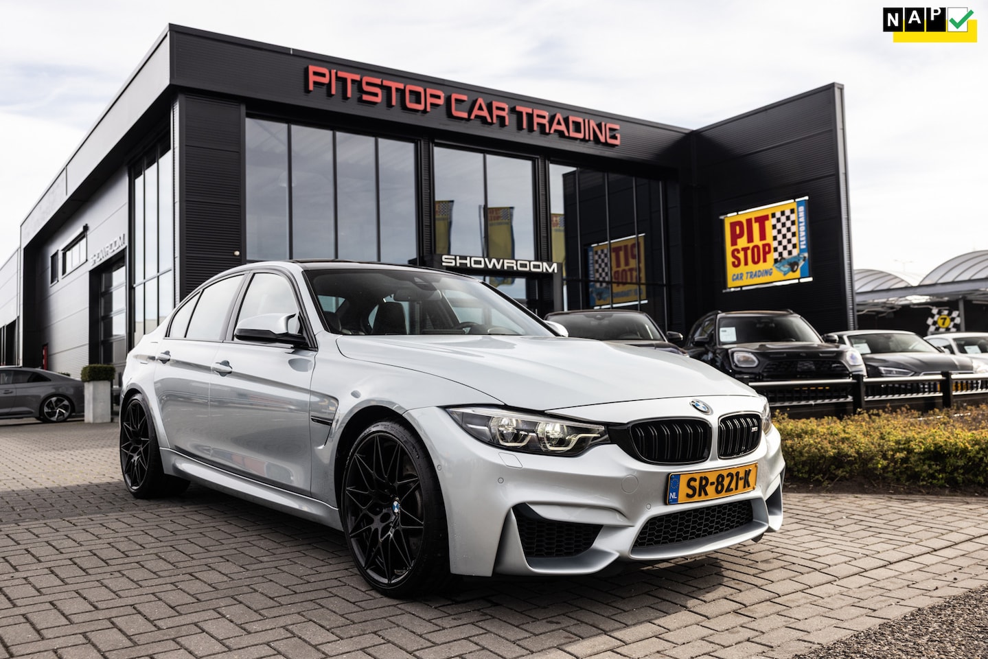 BMW M3 - 3-serie Competition DCTA, NL Auto, Carbon, Sportstoelen, Shadow-Line! - AutoWereld.nl