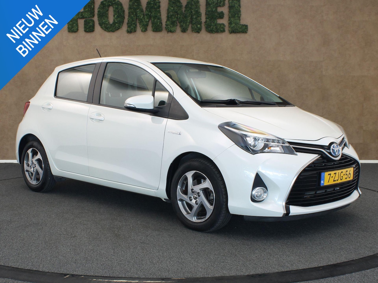 Toyota Yaris - 1.5 Hybrid Lease - ORIGINEEL NEDERLANDSE AUTO - VOLLEDIG DEALER ONDERHOUDEN - CRUISE CONTR - AutoWereld.nl