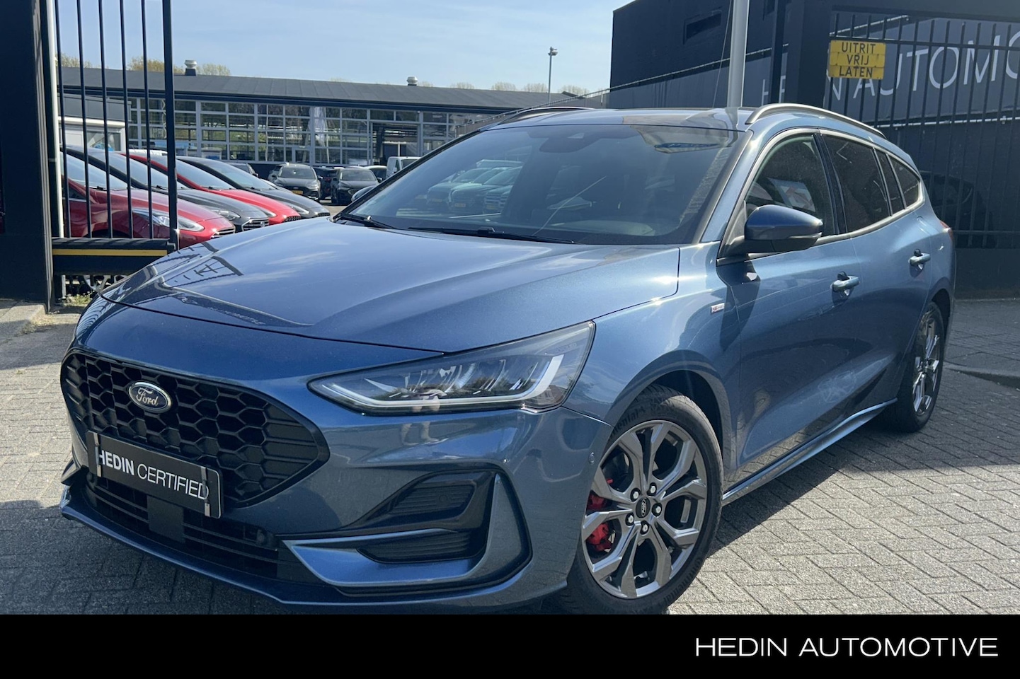 Ford Focus Wagon - 1.0 EcoBoost Hybrid ST Line Style | Winter Pack | Parking Pack - AutoWereld.nl