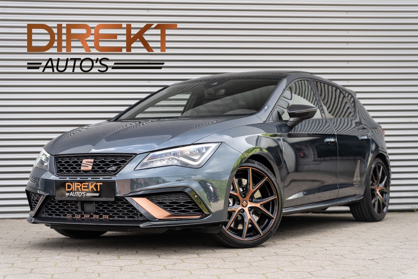 SEAT Leon - 2.0 TSI CUPRA CARBON EDITION BREMBO BEATS PANO - AutoWereld.nl