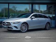 Mercedes-Benz CLA-klasse Shooting Brake - 250 e / Pano / leder / sfeerverlichting / trekhaak