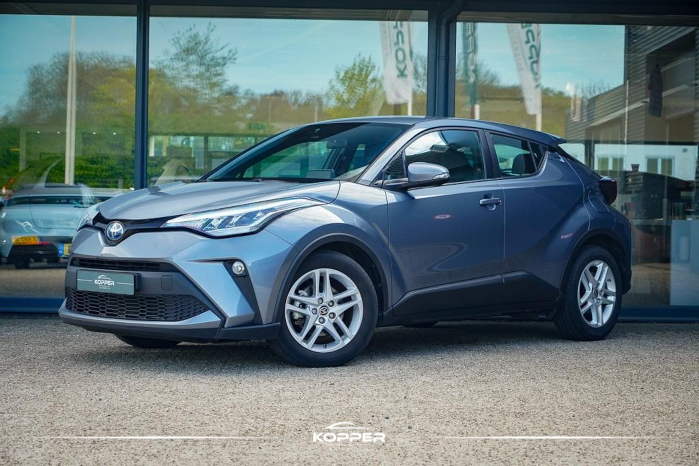 Toyota C-HR - 1.8 Hybrid Dynamic / Carplay / Adaptive Cruise / Camera - AutoWereld.nl