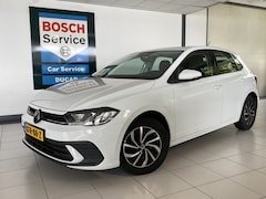 Volkswagen Polo - 1.0 TSI Life automaat 5 Drs Carplay /Stoelverwarming / Navigatie / Cruise controle